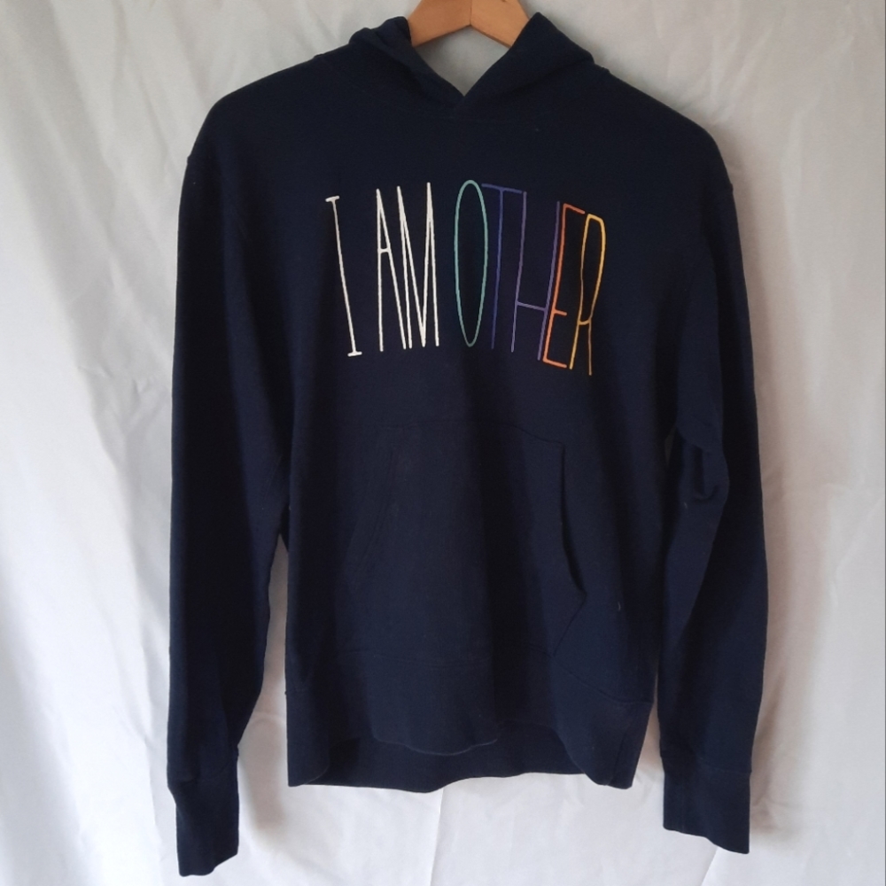 Uniqlo x Pharrell - I am Other sweater